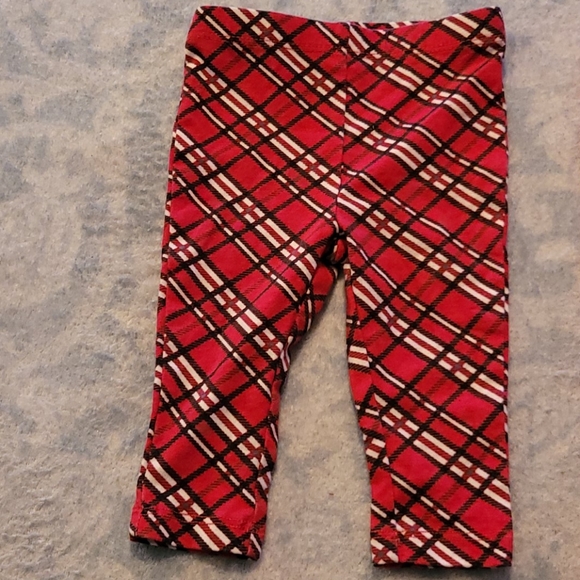 Pair of red pants - Picture 3 of 4